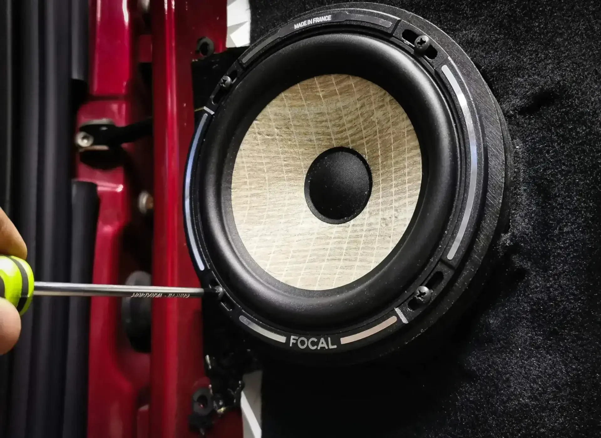 Montaż głośników