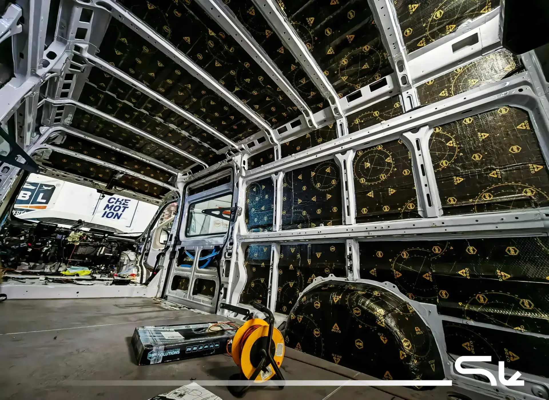 Zabezpieczenie lakieru